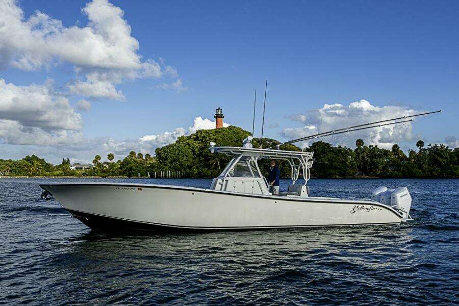 2011 Yellowfin 39 Offshore
