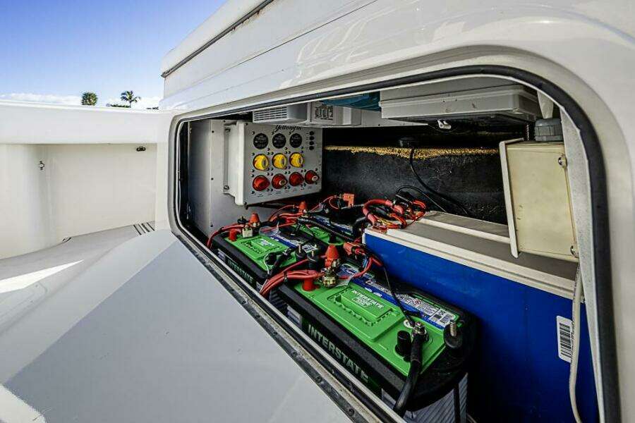 2011 Yellowfin 39 Offshore