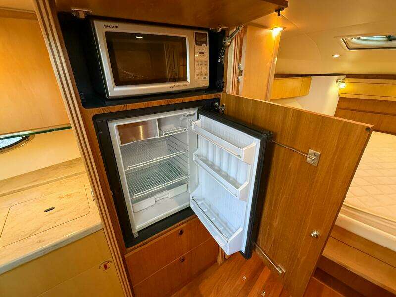 2013 Tiara Yachts 3600 Coronet