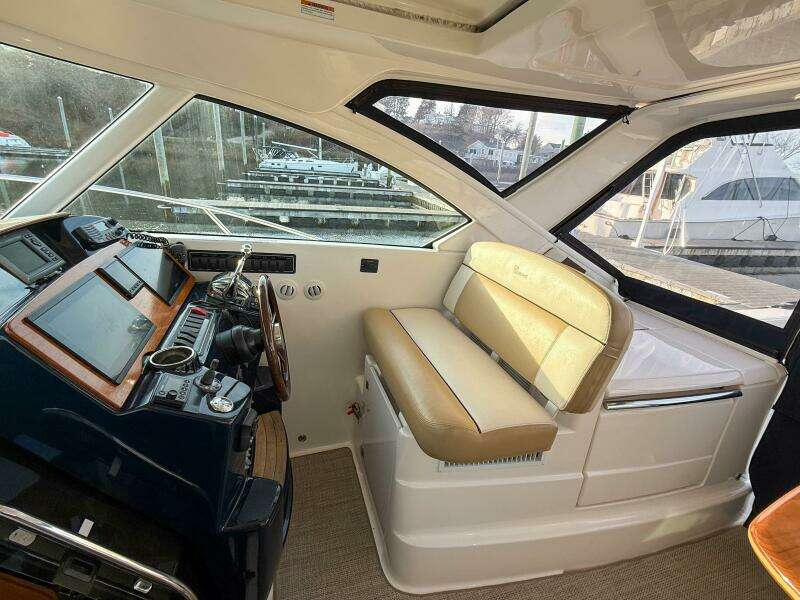 2013 Tiara Yachts 3600 Coronet