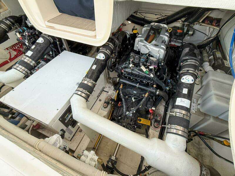 2013 Tiara Yachts 3600 Coronet