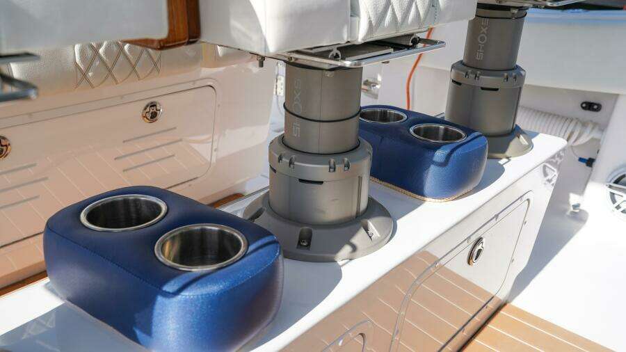 2024 Invincible 43 Open