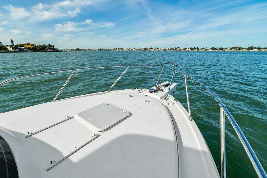 2017 Bertram 35 Flybridge