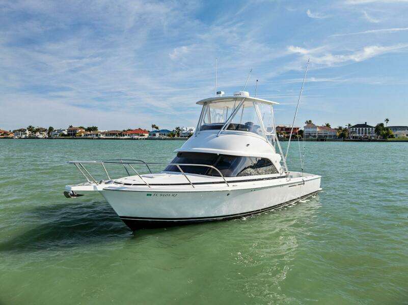 2017 Bertram 35 Flybridge