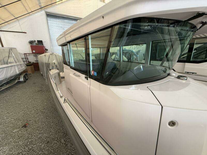 2022 Axopar 28 Cabin