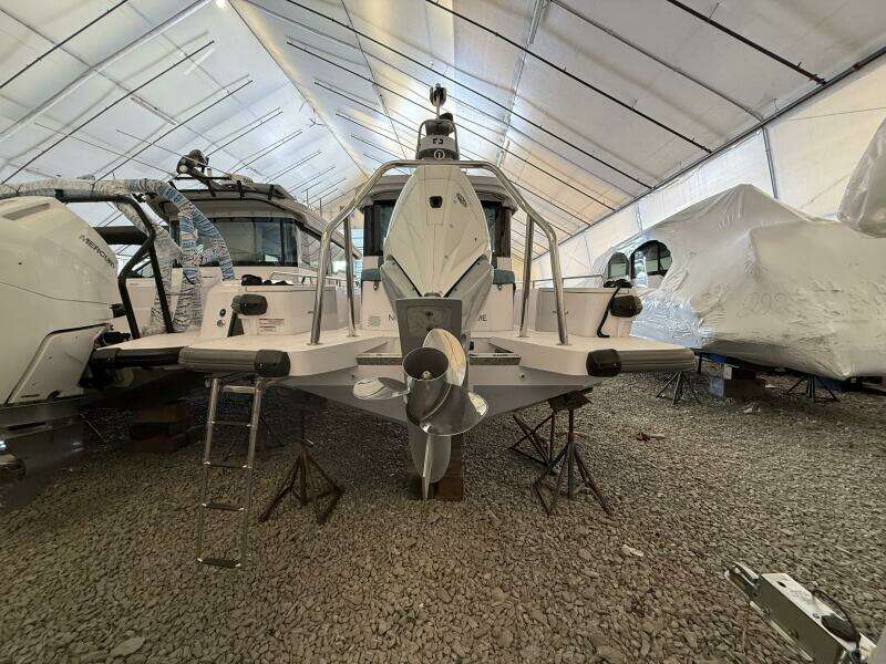 2022 Axopar 28 Cabin