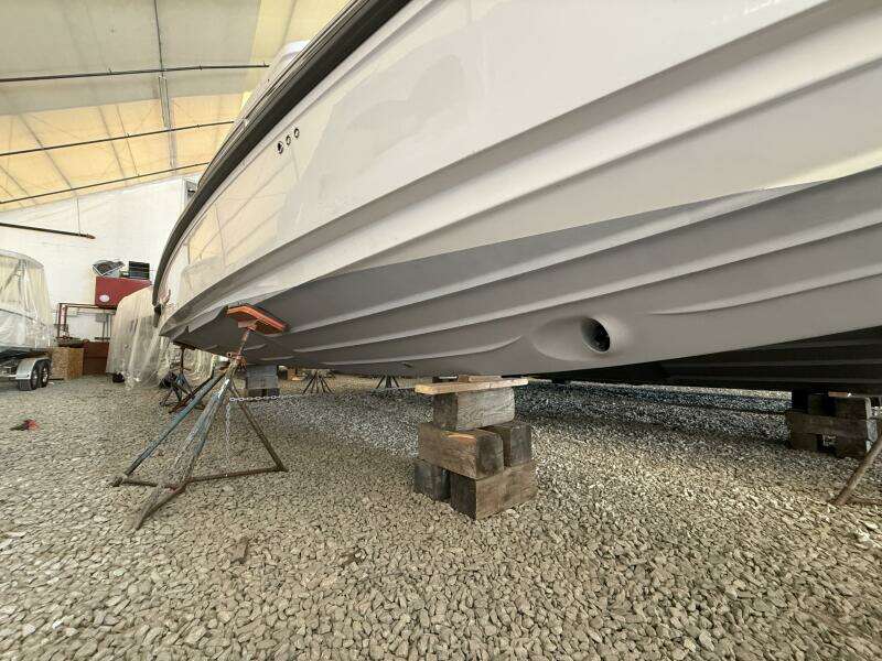 2022 Axopar 28 Cabin