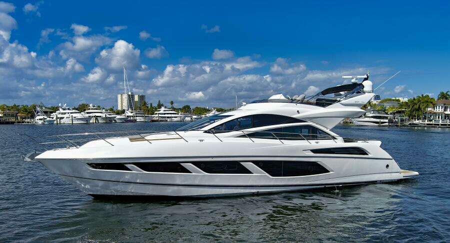 2017 Sunseeker 68 Sport Yacht