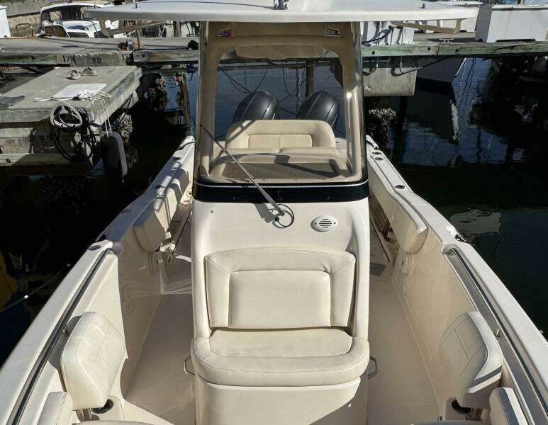 2017 Grady-White Fisherman 257