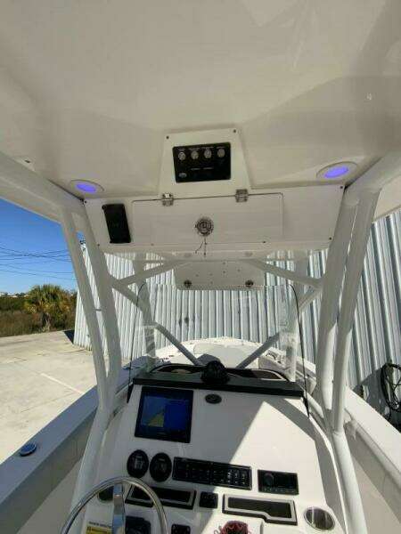 2022 Sea Fox 228 Commander