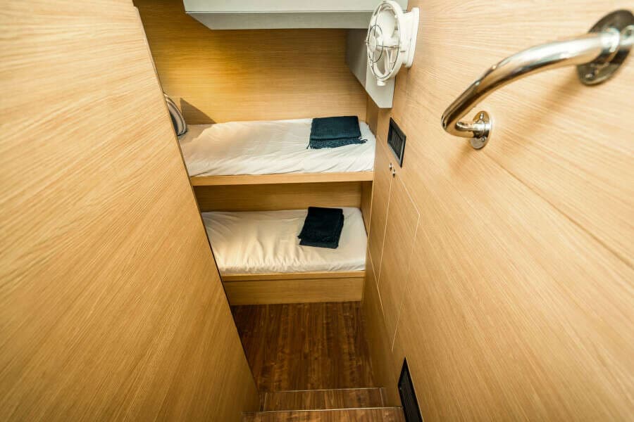 2024 Aquila 54 Yacht