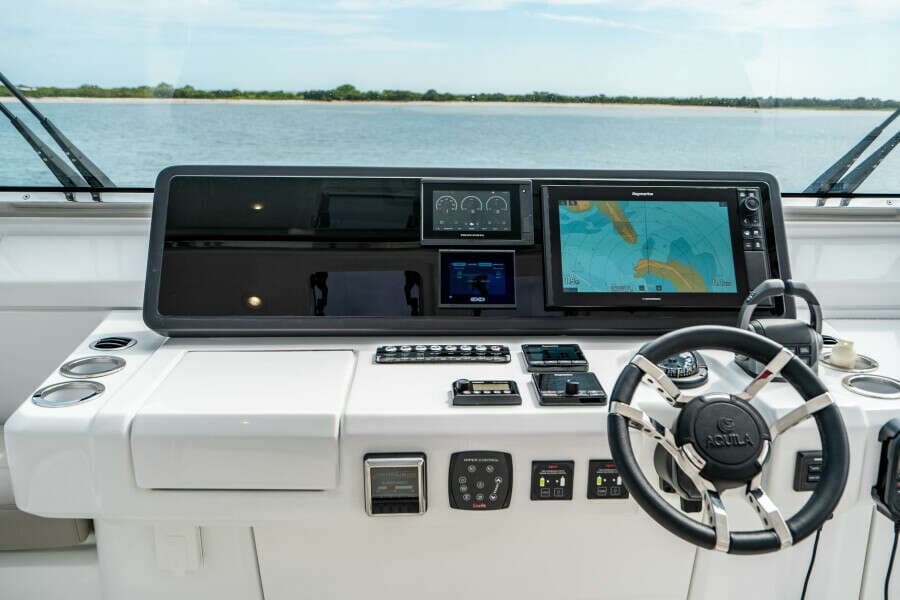 2024 Aquila 54 Yacht