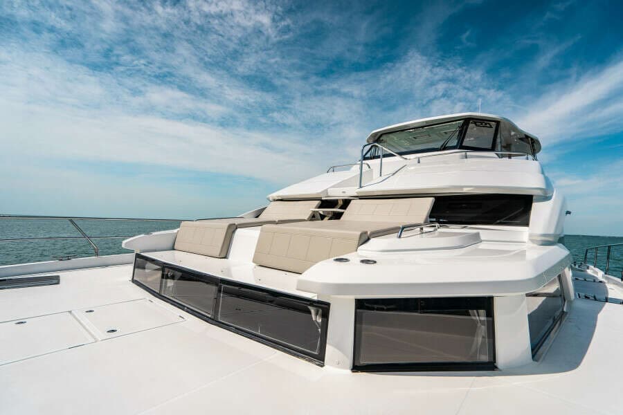 2024 Aquila 54 Yacht