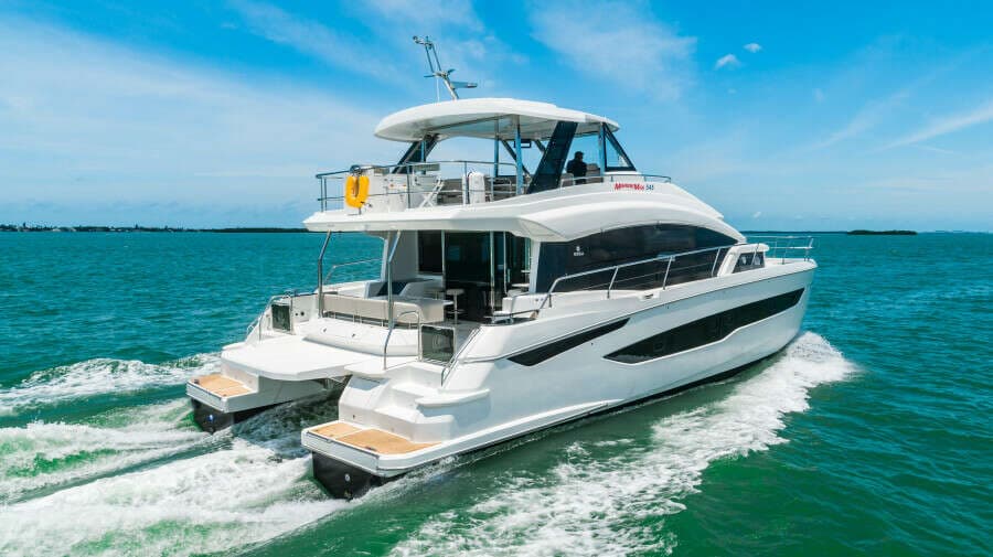 2024 Aquila 54 Yacht