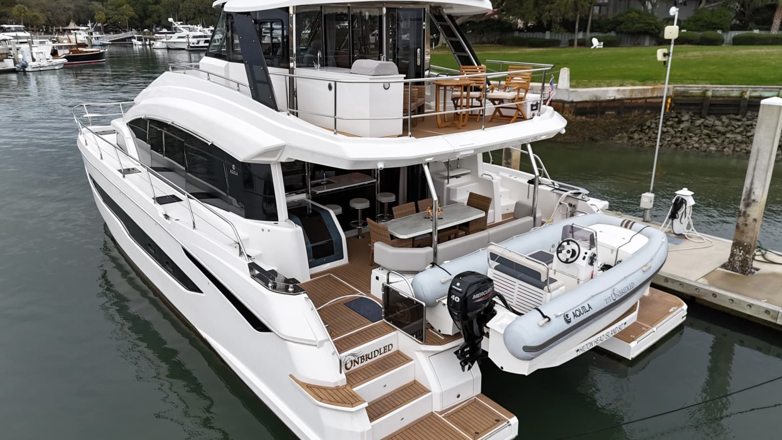 2024 Aquila 54 Yacht