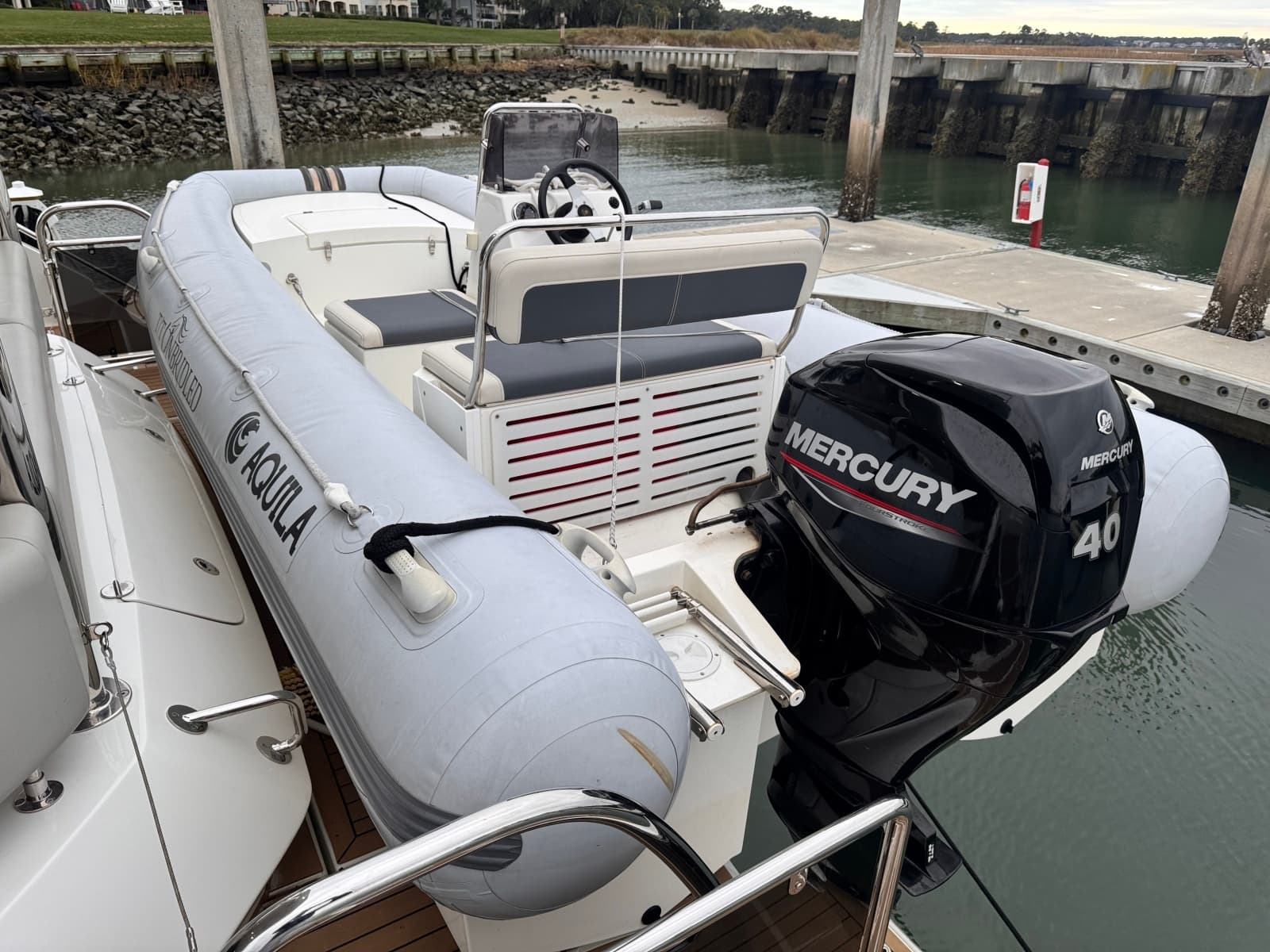 2024 Aquila 54 Yacht