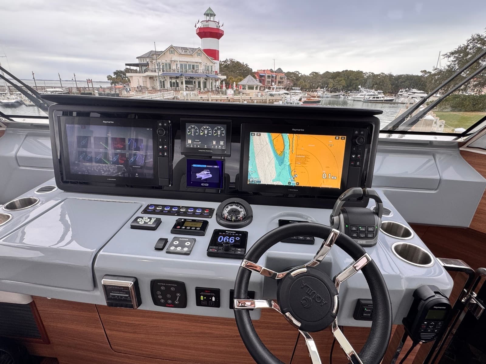 2024 Aquila 54 Yacht