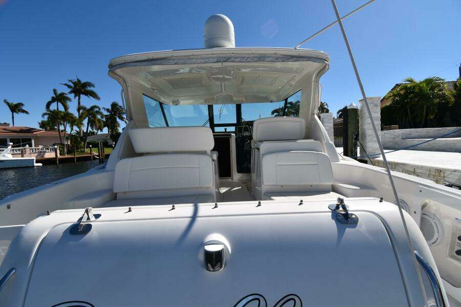 2006 Tiara Yachts 