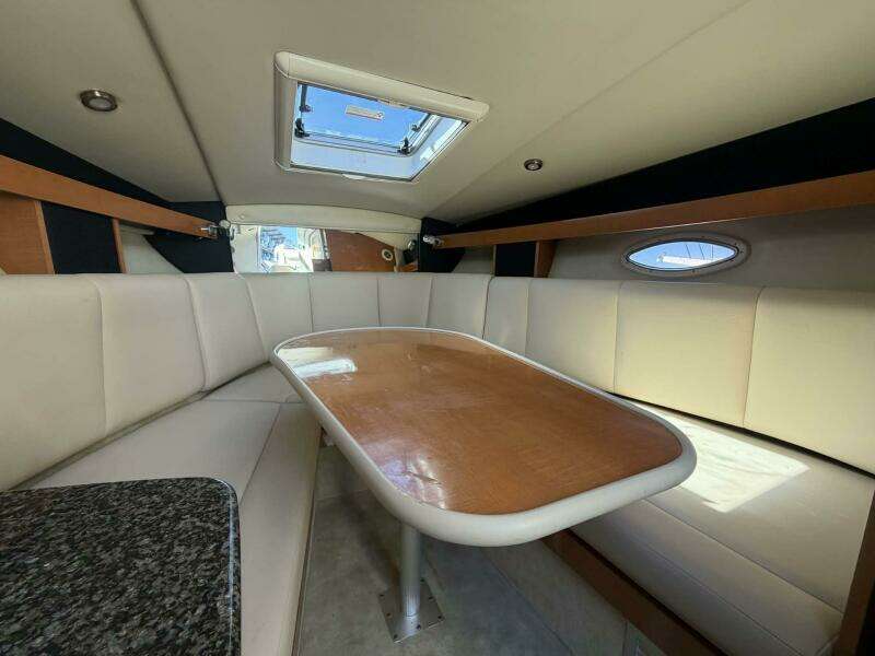 2008 Chaparral 250 Signature
