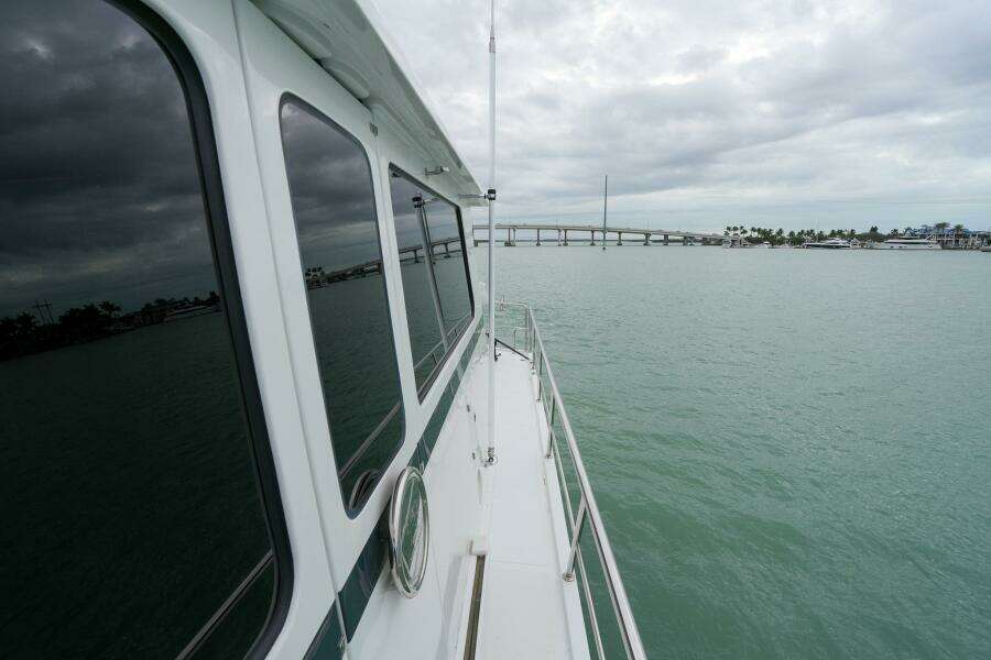 2022 Marlow Explorer 62E-CB