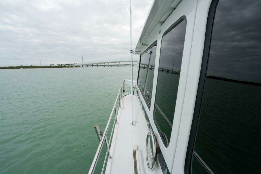 2022 Marlow Explorer 62E-CB