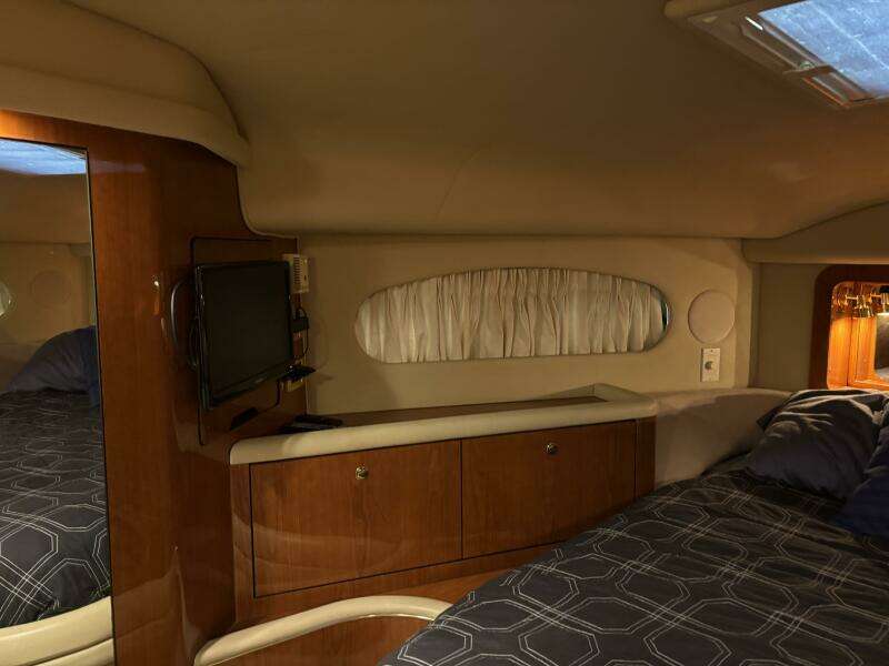 2000 Sea Ray 420 Aft Cabin