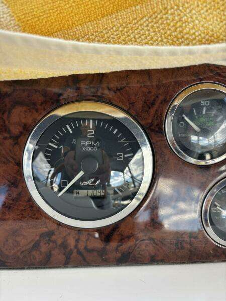 2000 Sea Ray 420 Aft Cabin