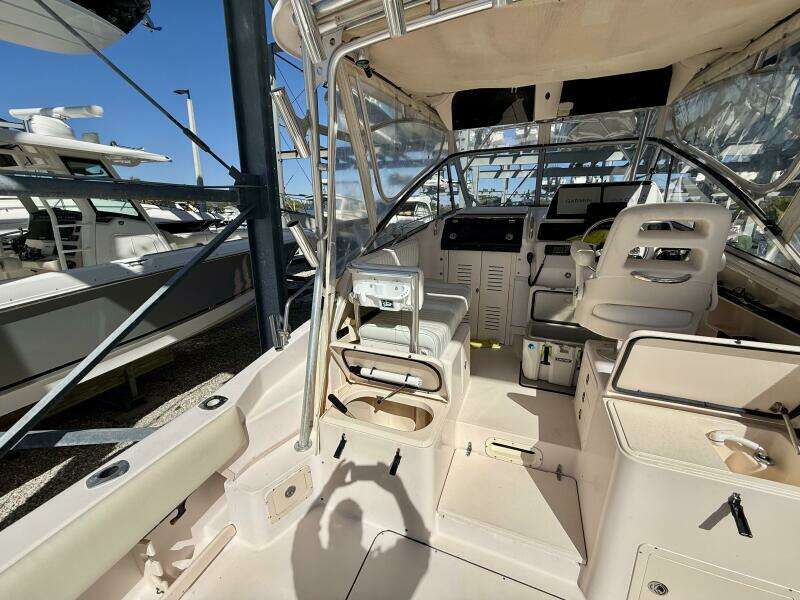 2007 Grady-White Marlin 300