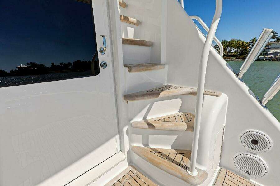 2023 Viking 54 Convertible OLDA FLORIDIAN