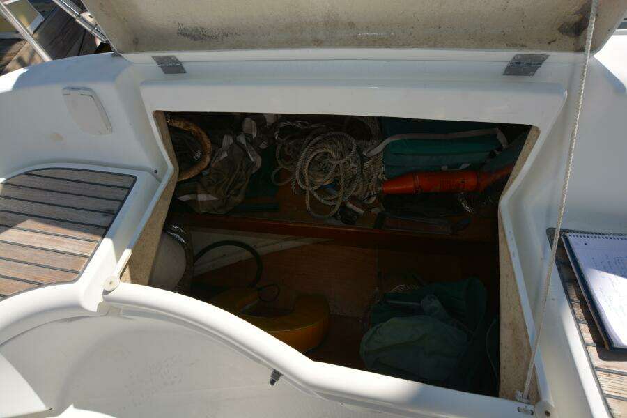 2002 Beneteau Oceanis 331