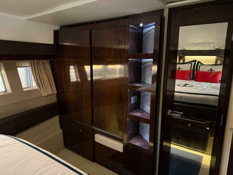 2016 Sea Ray 40 Sundancer