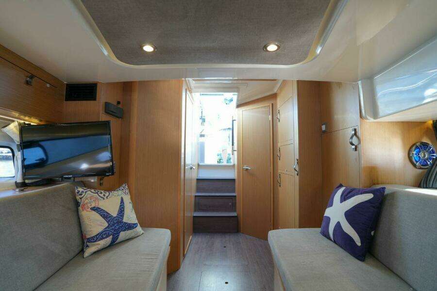 2020 Beneteau Flyer 10