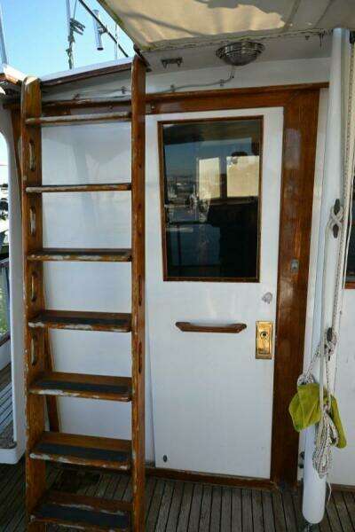 1970 Grand Banks Flybridge Trawler