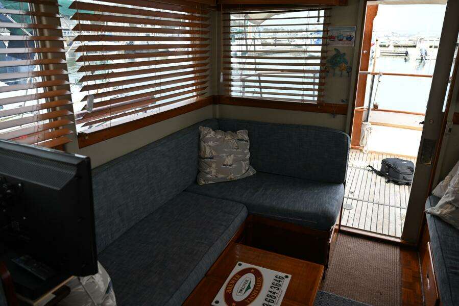 1970 Grand Banks Flybridge Trawler