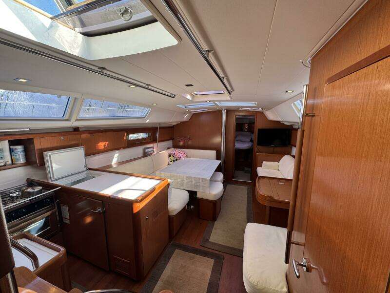 2009 Beneteau 49