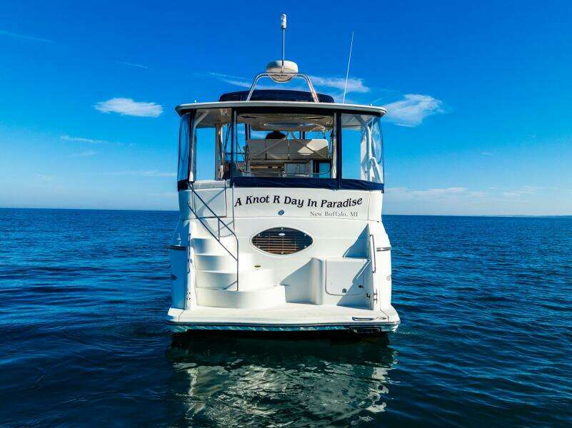 1999 Maxum 4100 SCA Motor Yacht