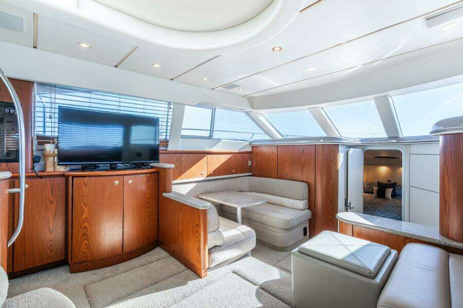1999 Maxum 4100 SCA Motor Yacht