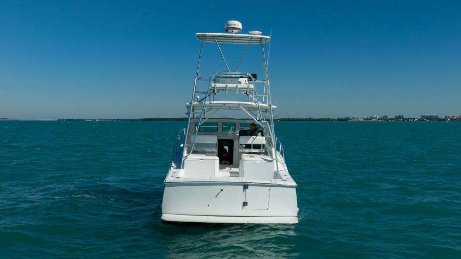 2004 Luhrs 32 Open