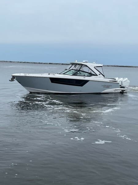 2024 Monterey 385 SS Super Sport