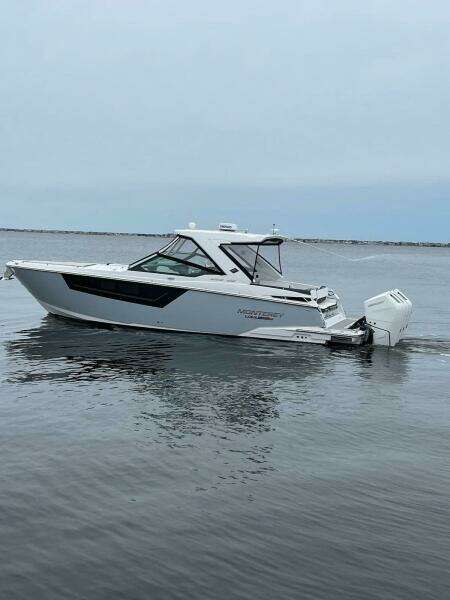 2024 Monterey 385 SS Super Sport