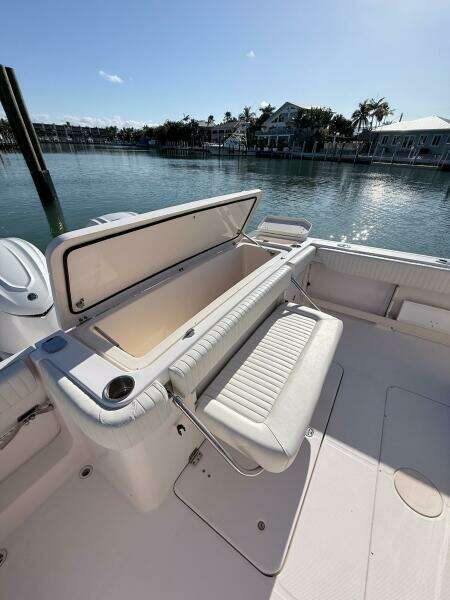 2011 Grady-White Caynon 336