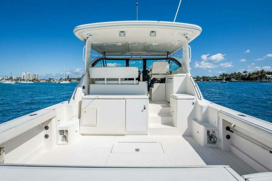 2004 Tiara Yachts 4200 Open