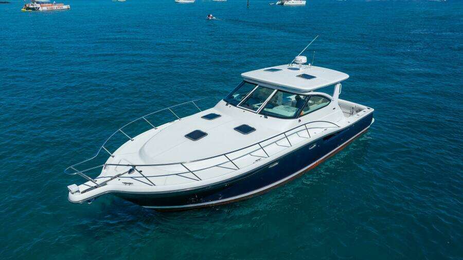 2004 Tiara Yachts 4200 Open