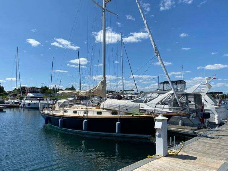 1987 Cape Dory Cape Dory 36