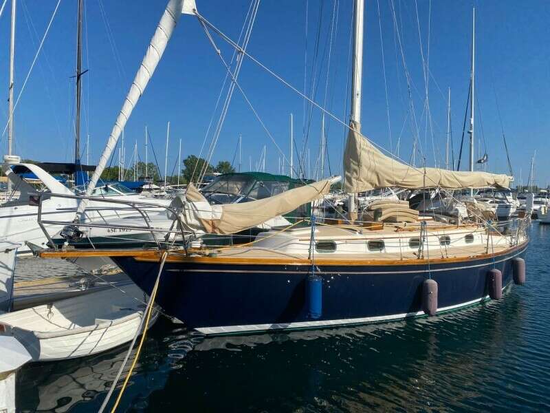 1987 Cape Dory Cape Dory 36