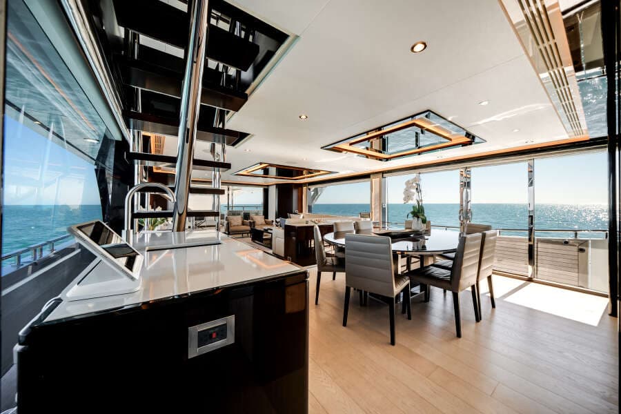 2022 Ocean Alexander 37 L