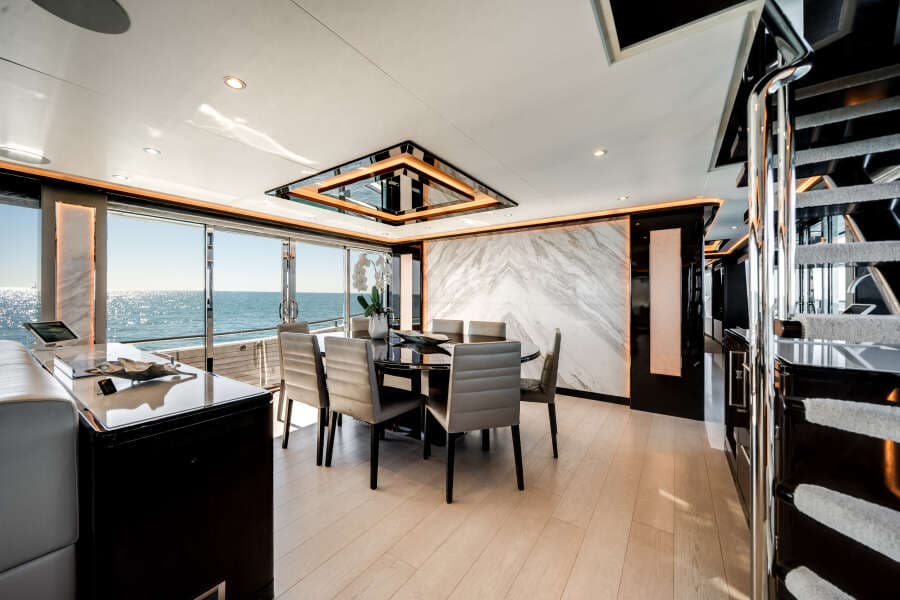 2022 Ocean Alexander 37 L