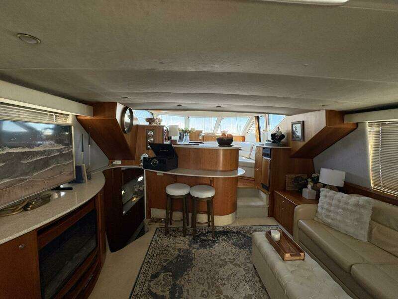 2001 Silverton 453 Motor Yacht