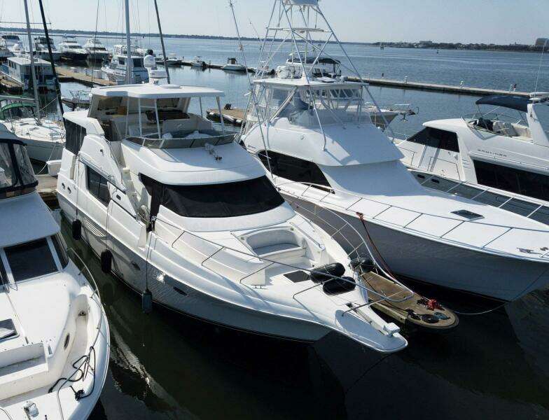 2001 Silverton 453 Motor Yacht