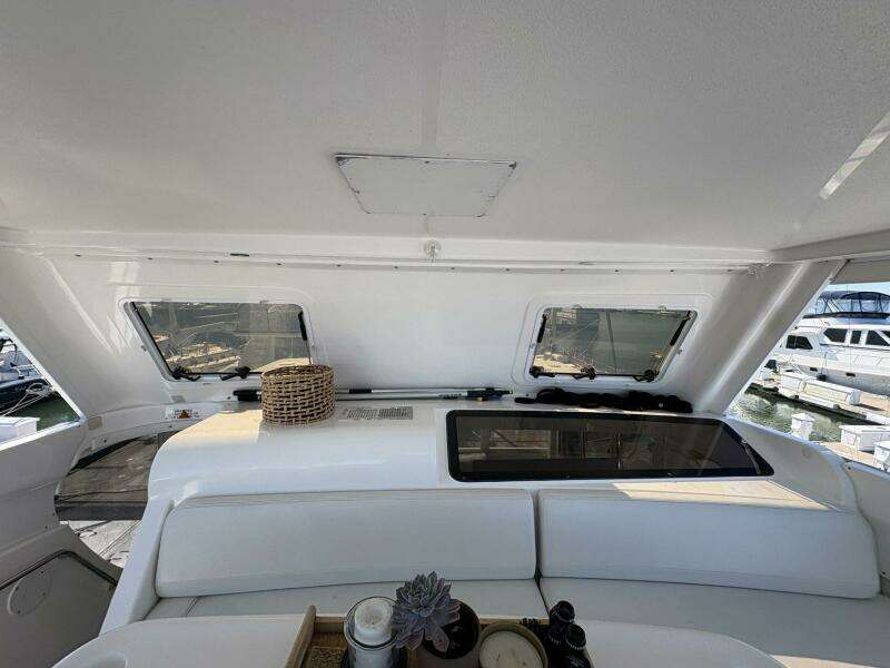 2001 Silverton 453 Motor Yacht